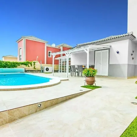 Villa Playa De Fanabe Sleeps 6 With Pool Air Con And Wifi Costa Adeje (Tenerife)